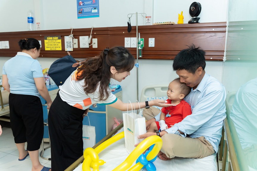 ABBANK và hệ thống y tế 315 hợp tác cung cấp giải pháp chăm sóc sức khỏe toàn diện cho cộng đồng- Ảnh 3. ABBANK và hệ thống y tế 315 hợp tác cung cấp giải pháp chăm sóc sức khỏe toàn diện cho cộng đồng- Ảnh 3.