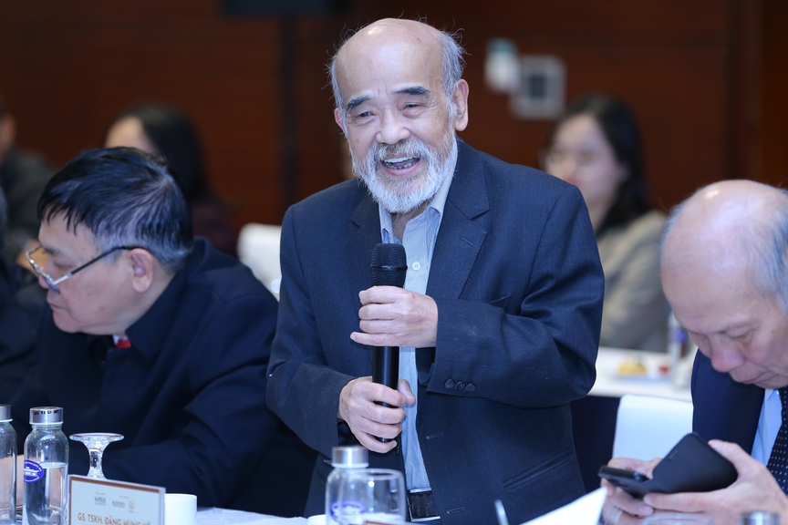 GS.TSKH. Đặng Hùng Võ: Cải cách hành chính phải bắt đầu từ những thủ tục thiết yếu với người dân và doanh nghiệp- Ảnh 1. GS.TSKH. Đặng Hùng Võ: Cải cách hành chính phải bắt đầu từ những thủ tục thiết yếu với người dân và doanh nghiệp- Ảnh 1.