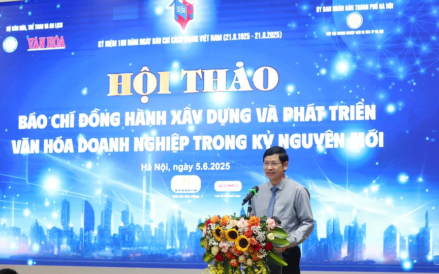 Báo chí kiến tạo và lan tỏa văn hóa doanh nghiệp trong kỷ nguyên mới- Ảnh 1. Báo chí kiến tạo và lan tỏa văn hóa doanh nghiệp trong kỷ nguyên mới- Ảnh 1.