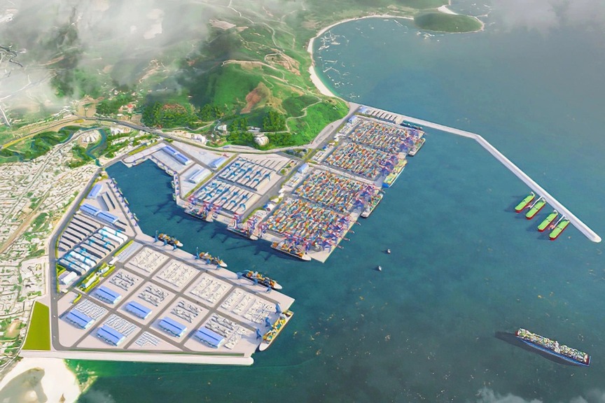 Chỉ 5 tháng nữa, cảng biển nước sâu nghìn tỷ bên dưới chân đèo đẹp nhất Việt Nam sẽ hoàn thành- Ảnh 3.