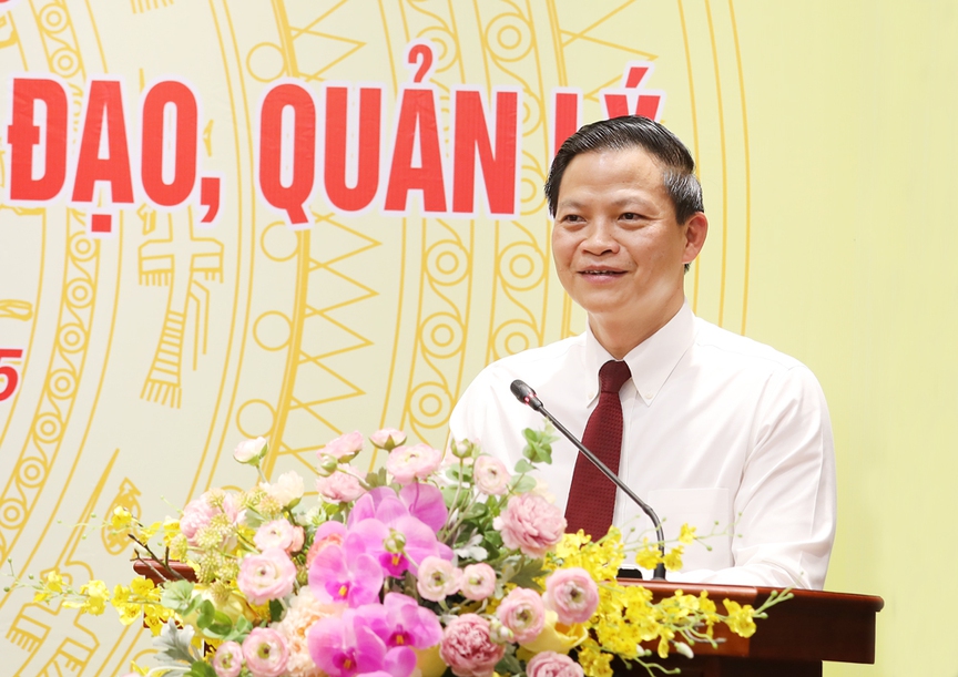 Chủ tịch UBND tỉnh Bắc Ninh (mới) Vương Quốc Tuấn. Nguồn ảnh: Báo Bắc Ninh Chủ tịch UBND tỉnh Bắc Ninh (mới) Vương Quốc Tuấn. Nguồn ảnh: Báo Bắc Ninh