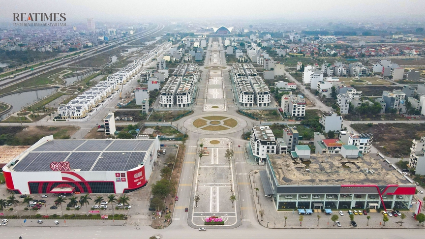 "Giải mã" nguyên nhân giá bất động sản liên tục tăng cao- Ảnh 1. "Giải mã" nguyên nhân giá bất động sản liên tục tăng cao- Ảnh 1.
