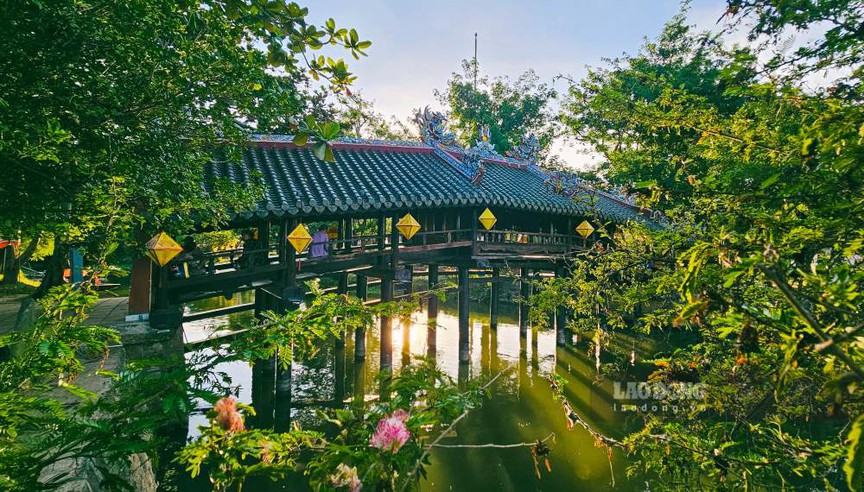 Cầu ngói cổ 250 tuổi sở hữu kiến trúc thượng gia, hạ kiều hiếm có tại Việt Nam- Ảnh 1.