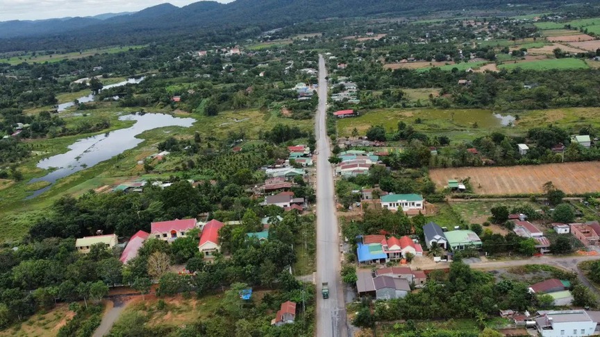 Một góc của xã Buôn Đôn. Nguồn ảnh: Plo.vn Một góc của xã Buôn Đôn. Nguồn ảnh: Plo.vn