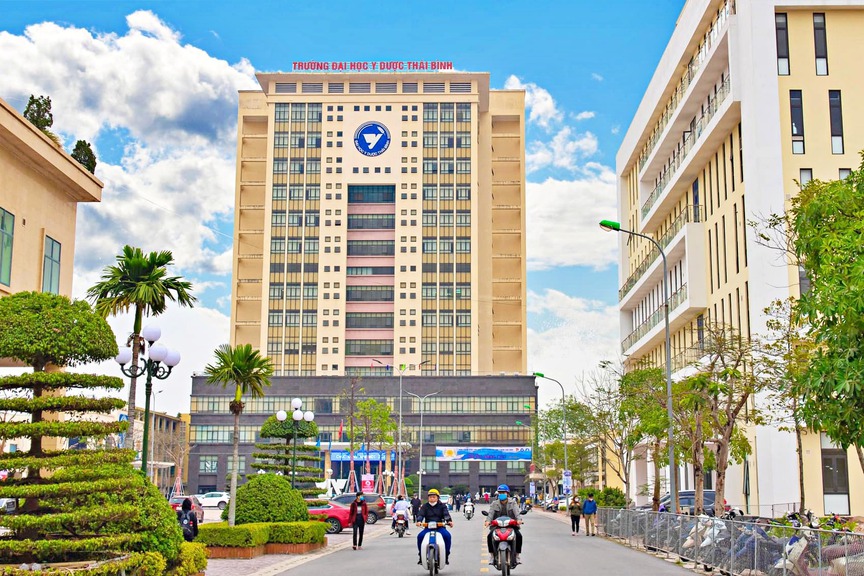 Trường chuyên ngành sức khỏe lớn nhất tỉnh Hưng Yên sắp được mở rộng, trở thành đại học thông minh- Ảnh 2.