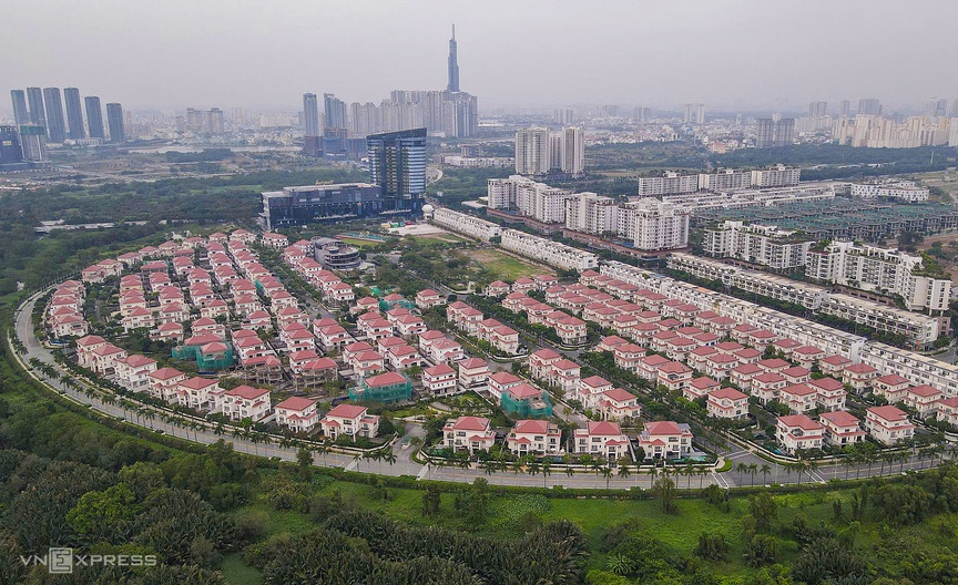 Doanh nghiệp bất động sản quay lại thị trường- Ảnh 1. Doanh nghiệp bất động sản quay lại thị trường- Ảnh 1.