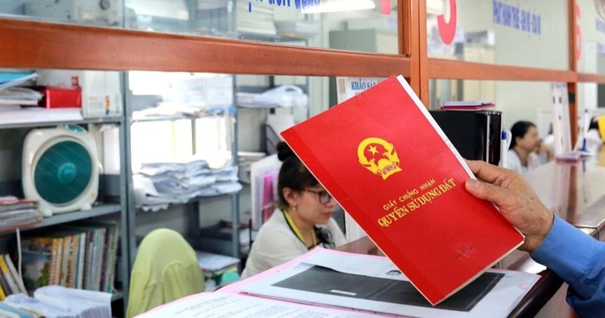 Hiện nay, không cấp sổ đỏ với 6 loại tài sản gắn liền với đất- Ảnh 1. Hiện nay, không cấp sổ đỏ với 6 loại tài sản gắn liền với đất- Ảnh 1.
