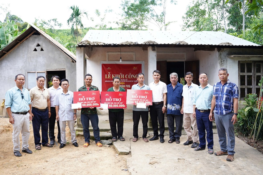 Tập đoàn FVG khởi công xây dựng 10 nhà tạm, nhà dột nát ở các xã miền núi TP. Đà Nẵng- Ảnh 3. Tập đoàn FVG khởi công xây dựng 10 nhà tạm, nhà dột nát ở các xã miền núi TP. Đà Nẵng- Ảnh 3.