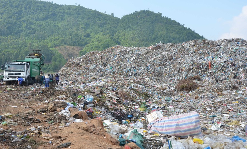 Khu liên hợp xử lý chất thải rắn Khánh Sơn. Nguồn ảnh: Báo Công Luận