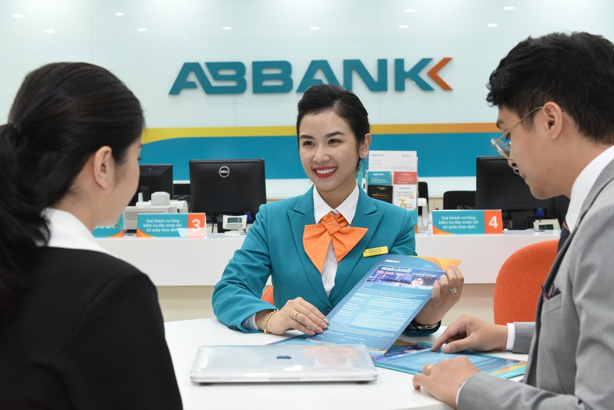 ABBANK ra mắt ứng dụng ngân hàng số thế hệ mới siêu nhanh và bảo mật cho người dùng- Ảnh 5. ABBANK ra mắt ứng dụng ngân hàng số thế hệ mới siêu nhanh và bảo mật cho người dùng- Ảnh 5.