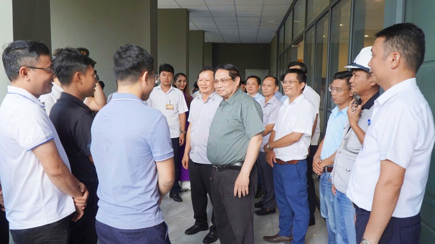 Thủ tướng Phạm Minh Chính khảo sát các dự án hạ tầng tại TP. Huế- Ảnh 3. Thủ tướng Phạm Minh Chính khảo sát các dự án hạ tầng tại TP. Huế- Ảnh 3.