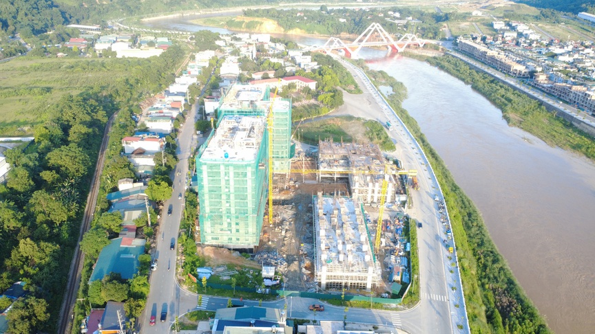 Vùng đất sở hữu ‘Thụy Sĩ của Việt Nam’ chuẩn bị đón gần 1.000 căn nhà ở xã hội- Ảnh 2.