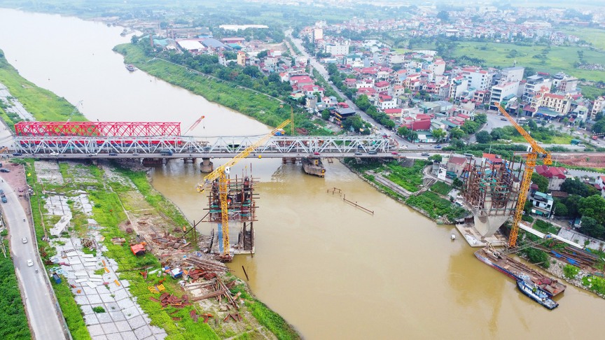 Cận cảnh dự án Cầu Đuống mới thi công dang dở- Ảnh 2. Cận cảnh dự án Cầu Đuống mới thi công dang dở- Ảnh 2.