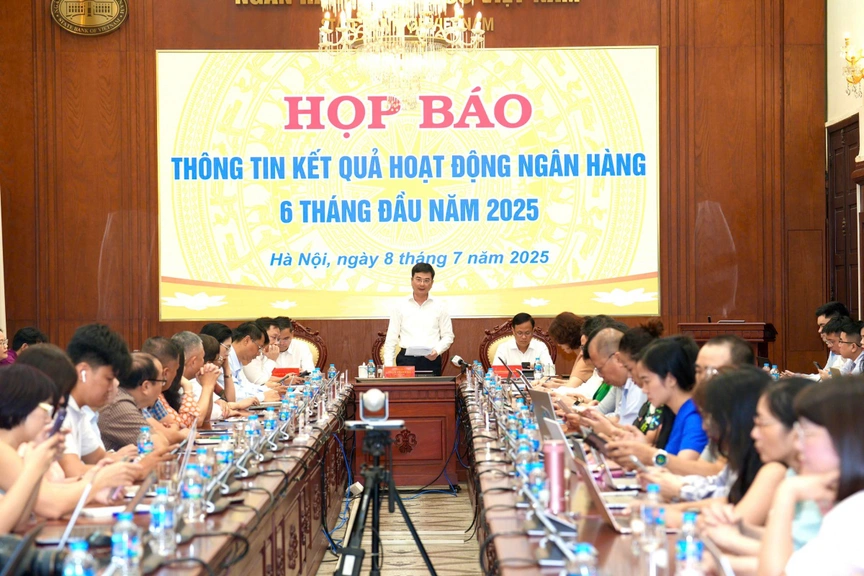Nửa đầu năm 2025, tín dụng tăng trưởng gấp 2,5 lần cùng kỳ- Ảnh 2.