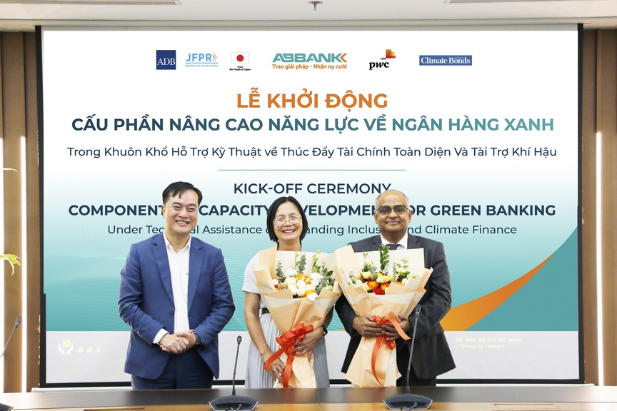 ABBANK, ADB và PwC cùng khởi động chương trình "Nâng cao Năng lực về Ngân hàng xanh"- Ảnh 1. ABBANK, ADB và PwC cùng khởi động chương trình "Nâng cao Năng lực về Ngân hàng xanh"- Ảnh 1.