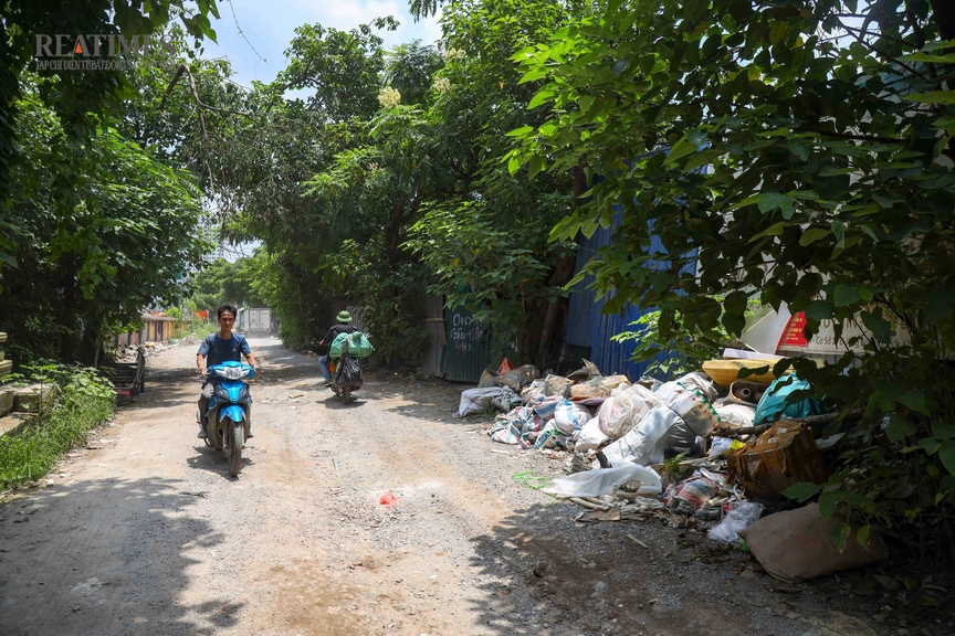 Hà Nội: Dự án Khu đô thị Trũng Kênh vẫn nằm "trên giấy" gần 2 thập kỷ- Ảnh 11. Hà Nội: Dự án Khu đô thị Trũng Kênh vẫn nằm "trên giấy" gần 2 thập kỷ- Ảnh 11.