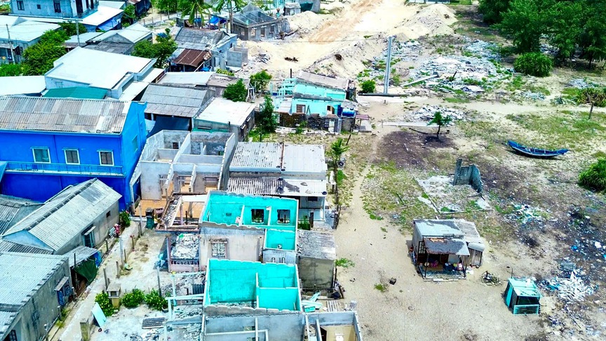 Cầu vượt cửa biển nghìn tỷ dài nhất miền Trung gặp khó giai đoạn nước rút- Ảnh 2.