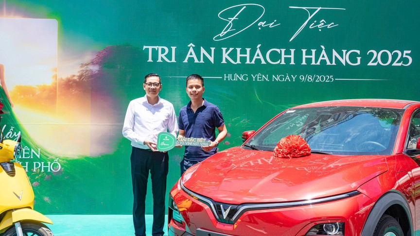 Đại tiệc tri ân Fibonan: Chạm tới trái tim, lan toả giá trị- Ảnh 2. Đại tiệc tri ân Fibonan: Chạm tới trái tim, lan toả giá trị- Ảnh 2.