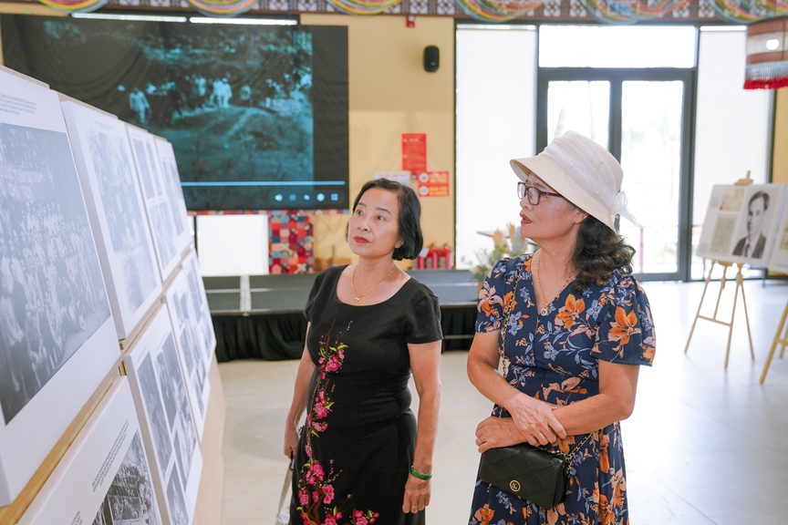 Sống lại ký ức Quốc dân Đại hội qua không gian trưng bày lịch sử tại vùng đất cách mạng Tân Trào- Ảnh 4. Sống lại ký ức Quốc dân Đại hội qua không gian trưng bày lịch sử tại vùng đất cách mạng Tân Trào- Ảnh 4.
