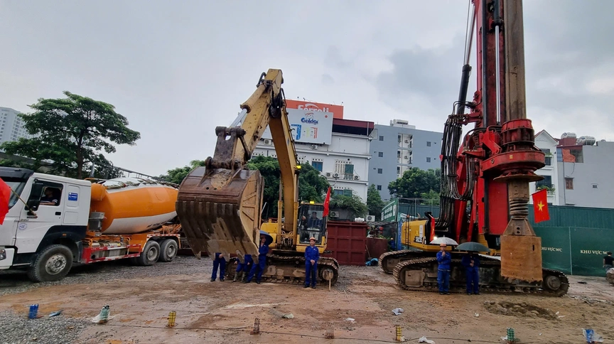 Hà Nội: Khởi công dự án nhà ở cho lực lượng vũ trang Công an nhân dân - Valenta Nguyễn Xiển- Ảnh 2.