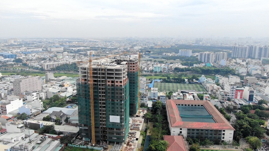 Dự án chung cư bỏ hoang 6 năm tại TP. HCM: Chủ đầu tư hầu tòa, lừa đảo gần 500 tỷ của cư dân- Ảnh 1.