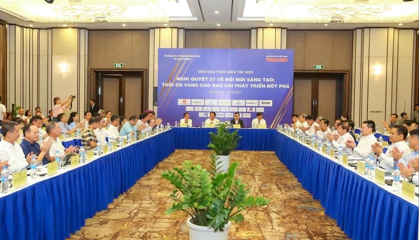 Diễn đàn Tổng Biên Tập 2025: Báo chí phải chủ động đổi mới và chuyển mình- Ảnh 1. Diễn đàn Tổng Biên Tập 2025: Báo chí phải chủ động đổi mới và chuyển mình- Ảnh 1.