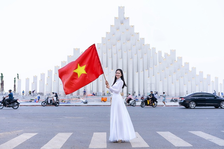 Chỉ 1 tuần nữa, bãi biển sôi động nhất miền Nam sẽ khánh thành công trình biểu tượng mới- Ảnh 2. Chỉ 1 tuần nữa, bãi biển sôi động nhất miền Nam sẽ khánh thành công trình biểu tượng mới- Ảnh 2.