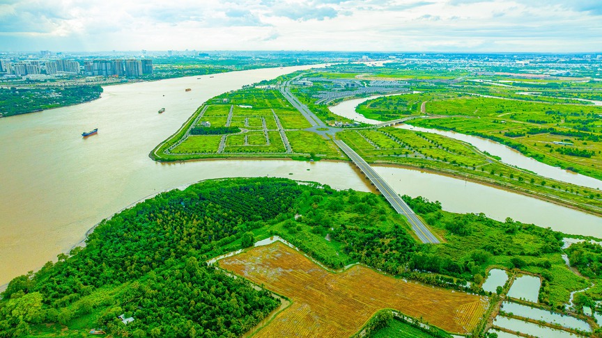 Sắp có đường 2.500 tỷ, 'giải cứu' cầu 'cụt' xây xong nằm chỏng chơ- Ảnh 2. Sắp có đường 2.500 tỷ, 'giải cứu' cầu 'cụt' xây xong nằm chỏng chơ- Ảnh 2.