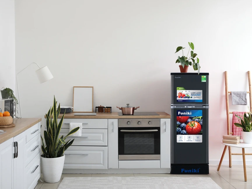 Tủ lạnh tiết kiệm nào phù hợp với người lao động giữa bão giá?- Ảnh 2. Tủ lạnh tiết kiệm nào phù hợp với người lao động giữa bão giá?- Ảnh 2.