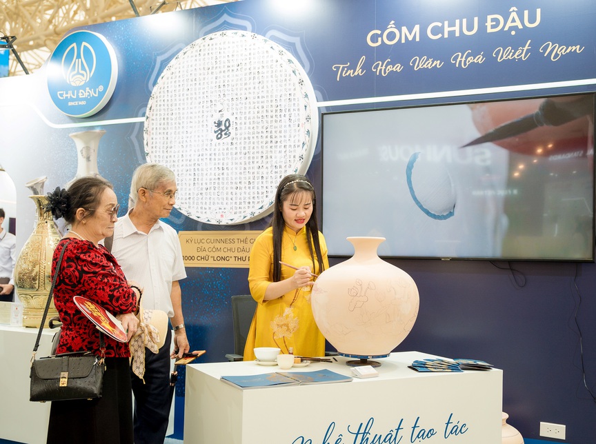 Tập đoàn BRG tham gia triển lãm “80 năm Hành trình Độc lập - Tự do - Hạnh phúc”- Ảnh 5. Tập đoàn BRG tham gia triển lãm “80 năm Hành trình Độc lập - Tự do - Hạnh phúc”- Ảnh 5.