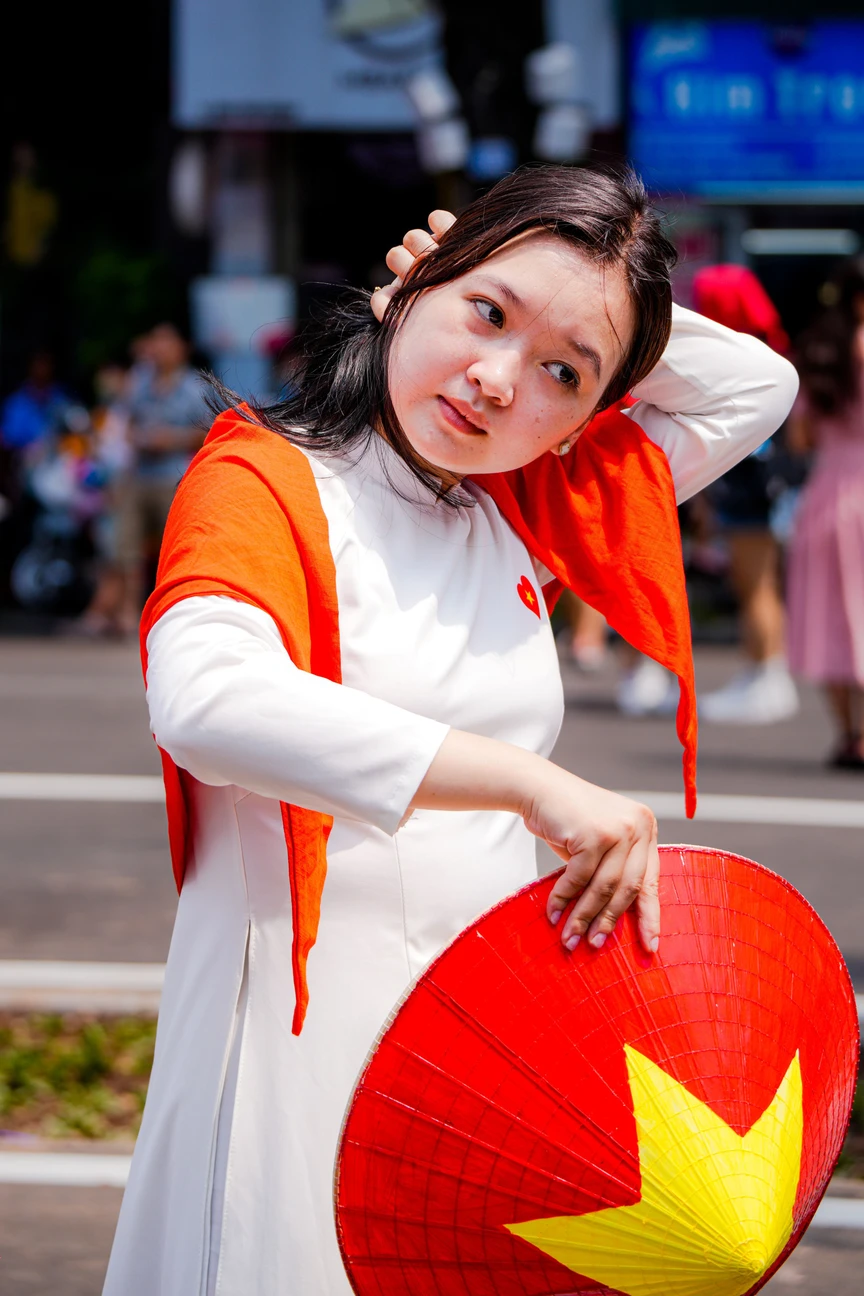 Vàng vàng bay, đẹp quá, sao sao ơi!- Ảnh 22. Vàng vàng bay, đẹp quá, sao sao ơi!- Ảnh 22.