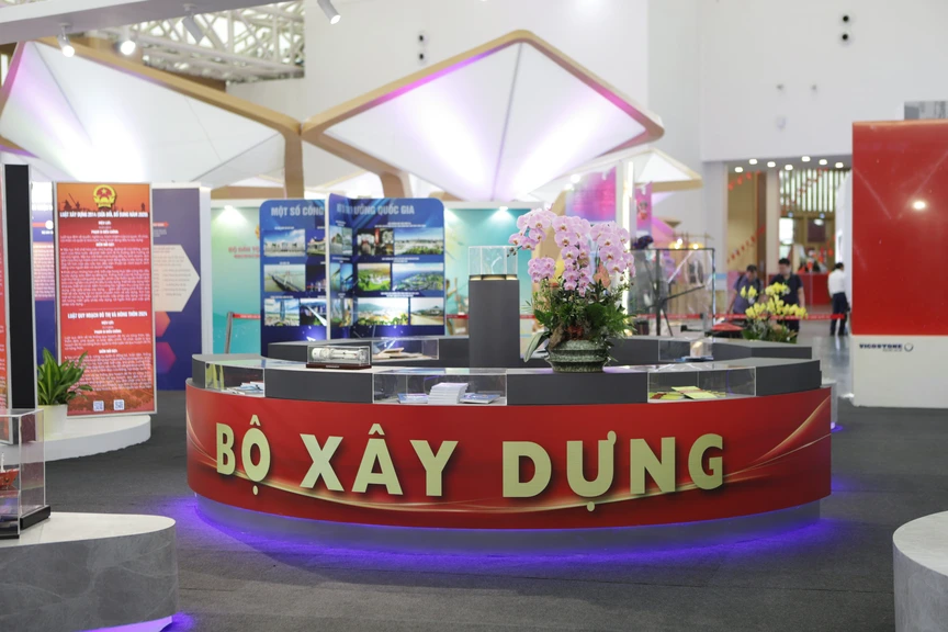 Khai mạc trọng thể Triển lãm thành tựu Đất nước "80 năm hành trình Độc lập - Tự do - Hạnh phúc"- Ảnh 2. Khai mạc trọng thể Triển lãm thành tựu Đất nước "80 năm hành trình Độc lập - Tự do - Hạnh phúc"- Ảnh 2.