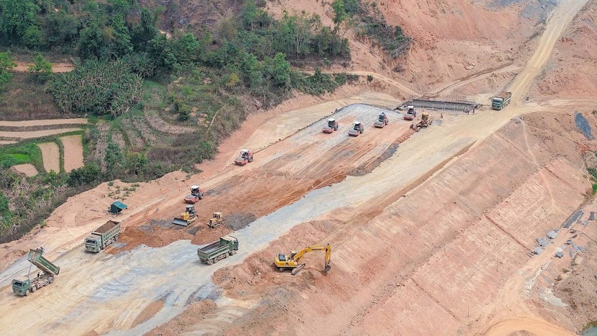 Cao tốc gần 60km do Tập đoàn Đèo Cả thực hiện gặp khó- Ảnh 2.