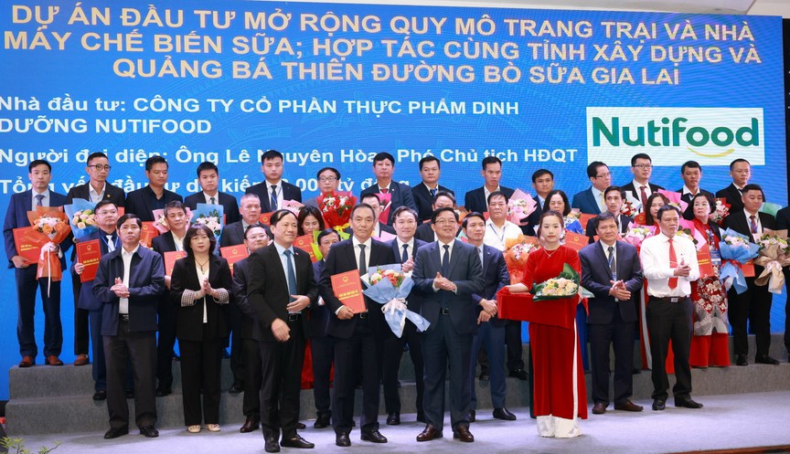 Gia Lai: Nutifood đầu tư thêm 6000 tỷ đồng mở rộng trang trại và nhà máy
- Ảnh 1. Gia Lai: Nutifood đầu tư thêm 6000 tỷ đồng mở rộng trang trại và nhà máy
- Ảnh 1.