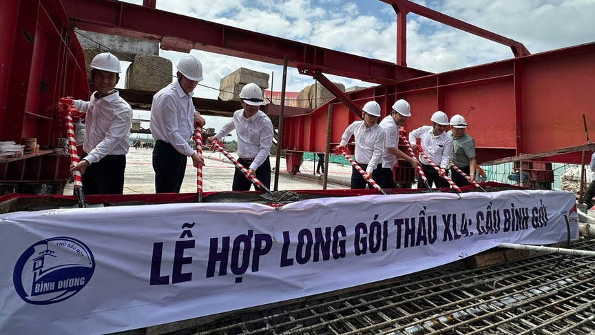 Cây cầu trọng yếu 600 tỷ trên tuyến Vành đai 3 TP. HCM gấp rút về đích- Ảnh 3.