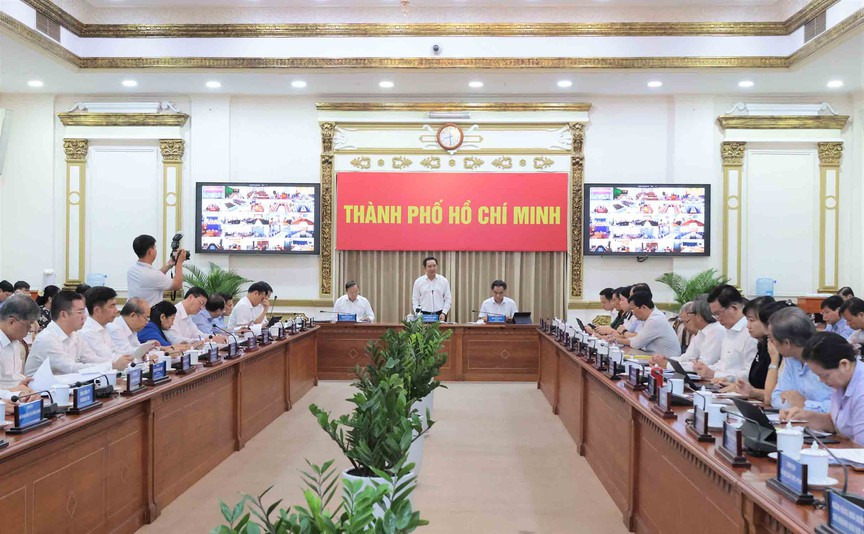 TP.HCM sẽ theo sát 35 dự án đầu tư công có kế hoạch giải ngân vốn lớn- Ảnh 1. TP.HCM sẽ theo sát 35 dự án đầu tư công có kế hoạch giải ngân vốn lớn- Ảnh 1.