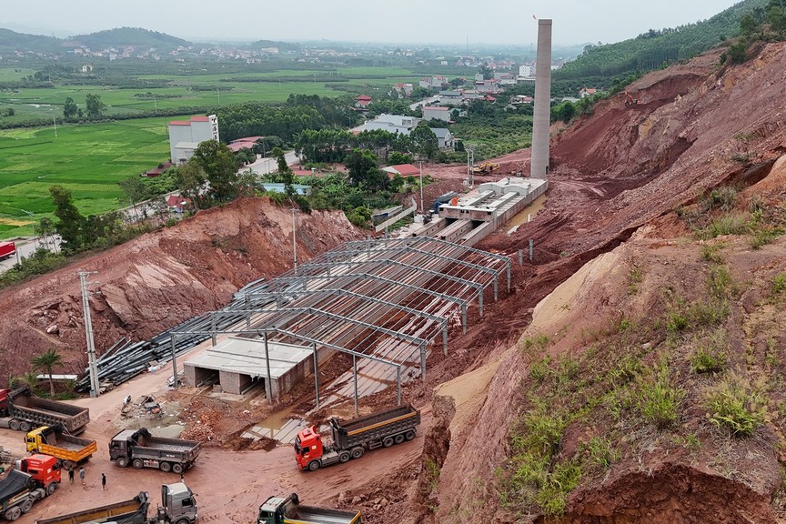 Bắc Ninh: Yêu cầu đánh giá lại phương án thi công dự án Nhà máy gạch tuynel Bình Minh- Ảnh 1.