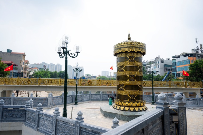 Đập dâng trên dòng sông hơn 2.000 năm tuổi ô nhiễm nhất Thủ đô thành hình đẹp mắt, sắp chính thức hoàn thiện- Ảnh 2. Đập dâng trên dòng sông hơn 2.000 năm tuổi ô nhiễm nhất Thủ đô thành hình đẹp mắt, sắp chính thức hoàn thiện- Ảnh 2.