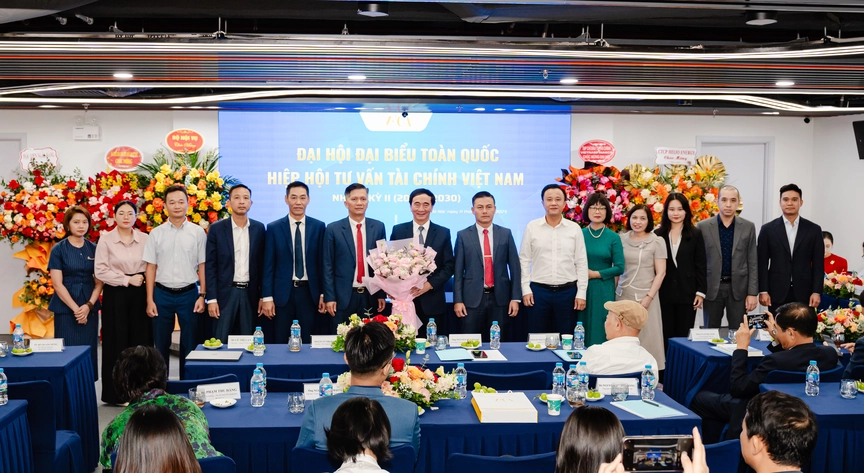 Hiệp hội Tư vấn Tài chính Việt Nam (VFCA) tổ chức Đại hội Đại biểu toàn quốc lần thứ II, nhiệm kỳ 2025 - 2030- Ảnh 4. Hiệp hội Tư vấn Tài chính Việt Nam (VFCA) tổ chức Đại hội Đại biểu toàn quốc lần thứ II, nhiệm kỳ 2025 - 2030- Ảnh 4.