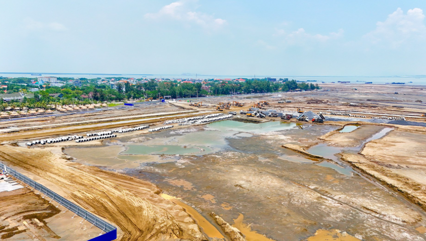 Hiện trạng siêu đô thị lấn biển 9 tỷ USD do Vingroup đầu tư sau 5 tháng khởi công- Ảnh 4.