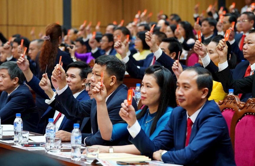 Ra mắt Ban Chấp hành Đảng bộ TP. Đà Nẵng: Khẳng định vai trò hạt nhân, khát vọng vươn tầm toàn cầu- Ảnh 5.