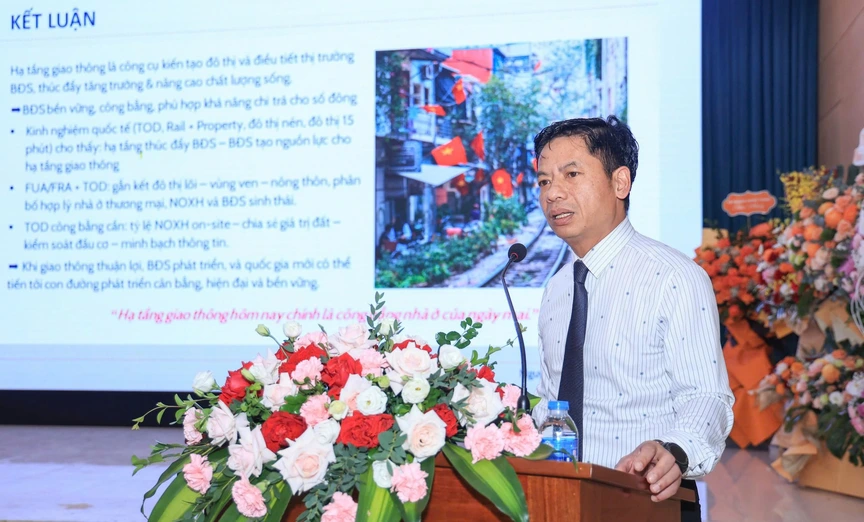 Hạ tầng và dòng vốn 1,28 triệu tỷ đồng: Động lực quan trọng cho thị trường bất động sản Việt Nam- Ảnh 1. Hạ tầng và dòng vốn 1,28 triệu tỷ đồng: Động lực quan trọng cho thị trường bất động sản Việt Nam- Ảnh 1.