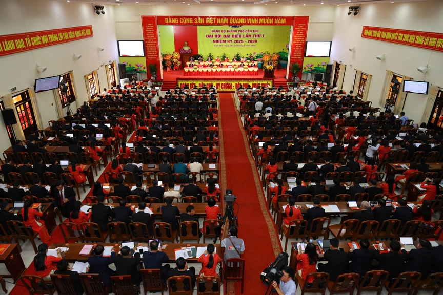 Chủ tịch Quốc hội Trần Thanh Mẫn dự và chỉ đạo Đại hội đại biểu Đảng bộ TP. Cần Thơ- Ảnh 3.
