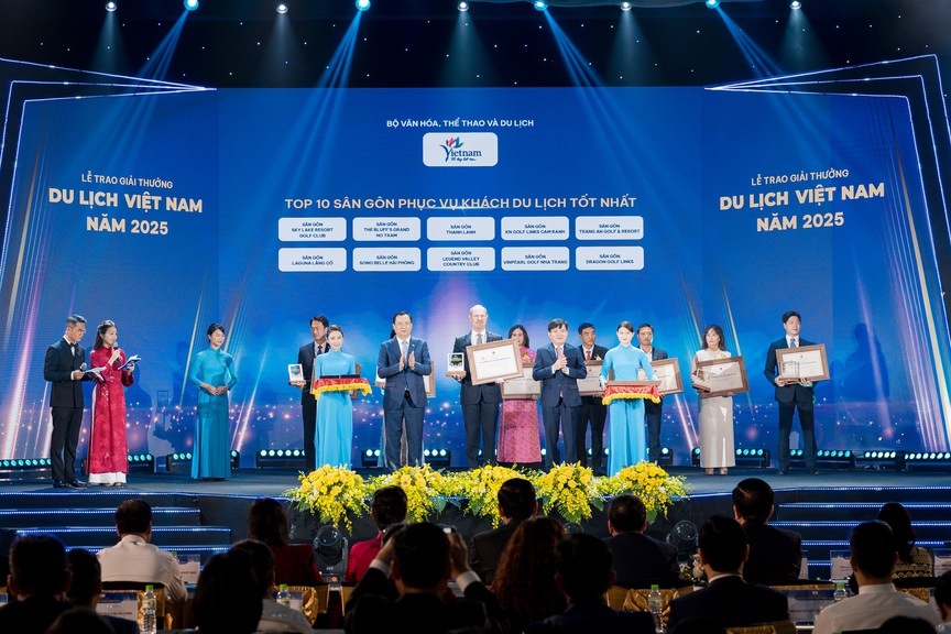 Sân gôn Thiên Đường - Legend Valley Country Club được vinh danh tại “Oscar du lịch Việt Nam”- Ảnh 1. Sân gôn Thiên Đường - Legend Valley Country Club được vinh danh tại “Oscar du lịch Việt Nam”- Ảnh 1.