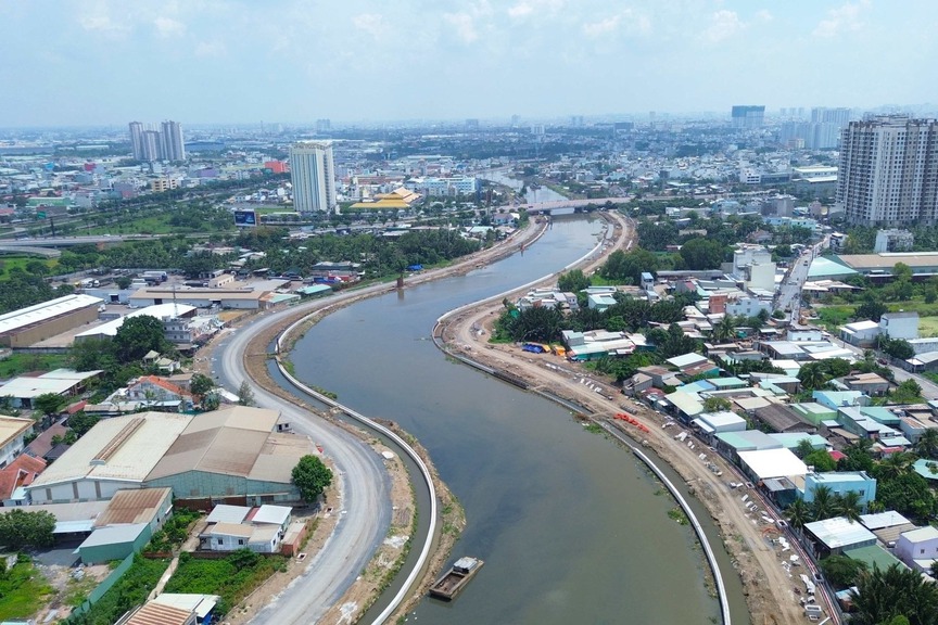 Dự án hồi sinh kênh dài nhất TP. HCM gặp khó, đứng trước nguy cơ trễ hẹn- Ảnh 2. Dự án hồi sinh kênh dài nhất TP. HCM gặp khó, đứng trước nguy cơ trễ hẹn- Ảnh 2.