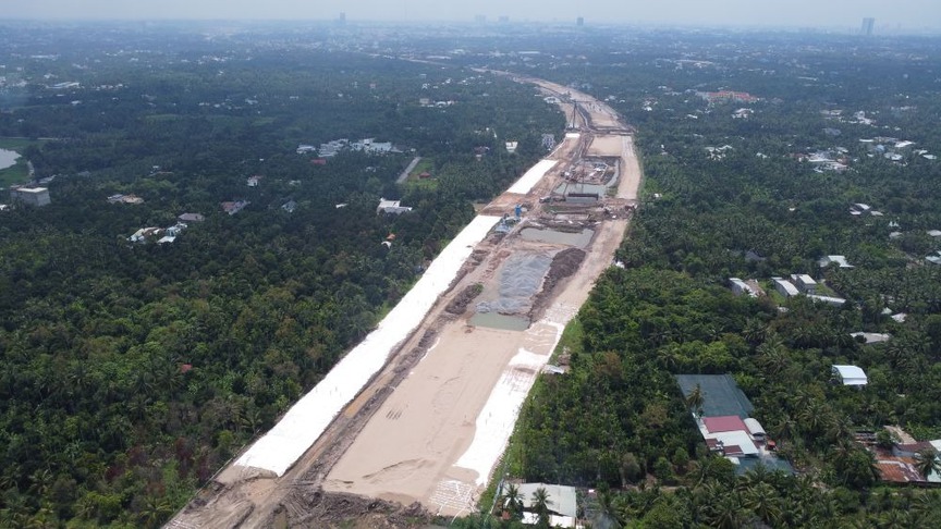 TP. HCM: Những hộ dân bị ảnh hưởng bởi tuyến vành đai hơn 75.000 tỷ đón tin vui lớn- Ảnh 1. TP. HCM: Những hộ dân bị ảnh hưởng bởi tuyến vành đai hơn 75.000 tỷ đón tin vui lớn- Ảnh 1.