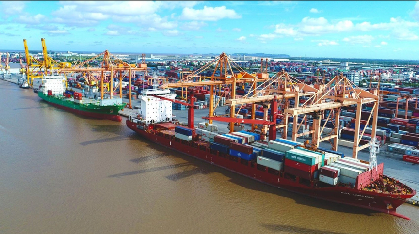 Mạng lưới cảng biển Việt Nam trở thành lợi thế lớn cho bất động sản công nghiệp- Ảnh 1.