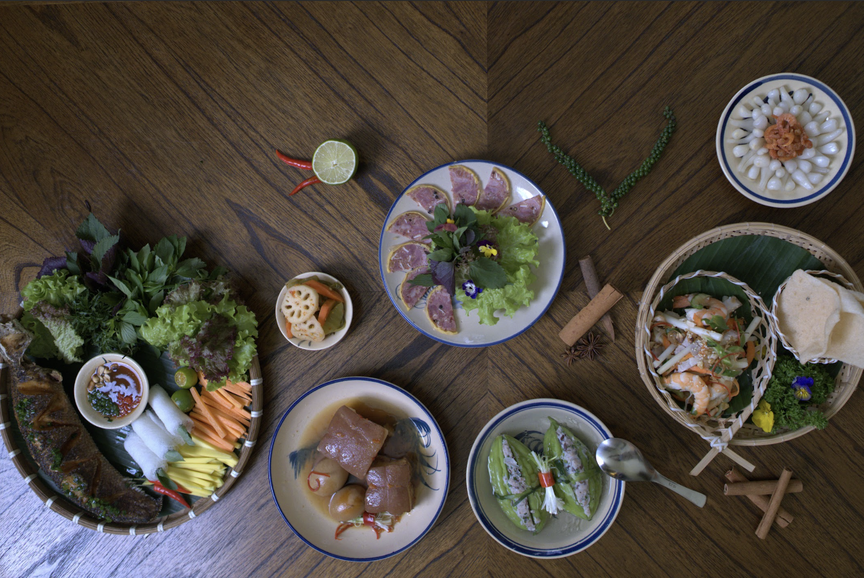 Nhà hàng món Việt mới tại 'khu nhà giàu' Thảo Điền: Gọi món ngon từ miền ký ức- Ảnh 3.