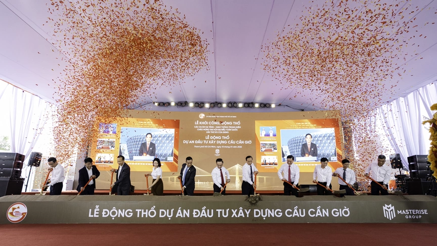 TP. Hồ Chí Minh động thổ cầu Cần Giờ, cầu Phú Mỹ 2: Mở hướng phát triển đô thị đa trung tâm- Ảnh 1.