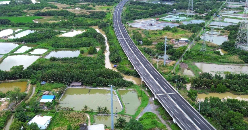 Cây cầu dây văng có tĩnh không cao nhất Việt Nam: Đã khánh thành nhưng chưa được đưa vào khai thác- Ảnh 2.